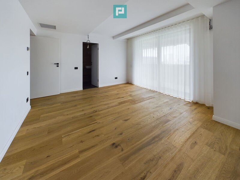 Aviatiei, penthouse cu 4 camere, recent finisat,